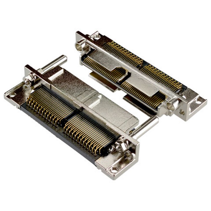 A multi-pin I/O connector featuring die-cast housing and large guide pins_2