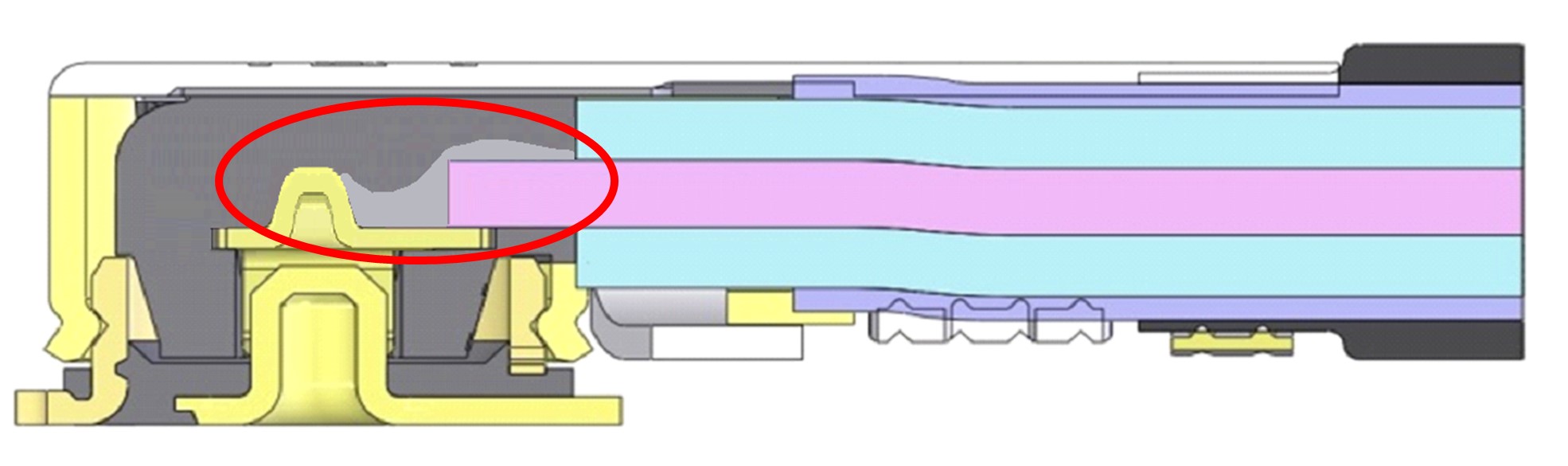 Cross-sectional image of RF plug using solder